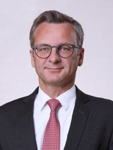 Dr. iur. Michael Grabher, LL.M. - aus Vaduz, Liechtenstein auf rechtsanwalt.com