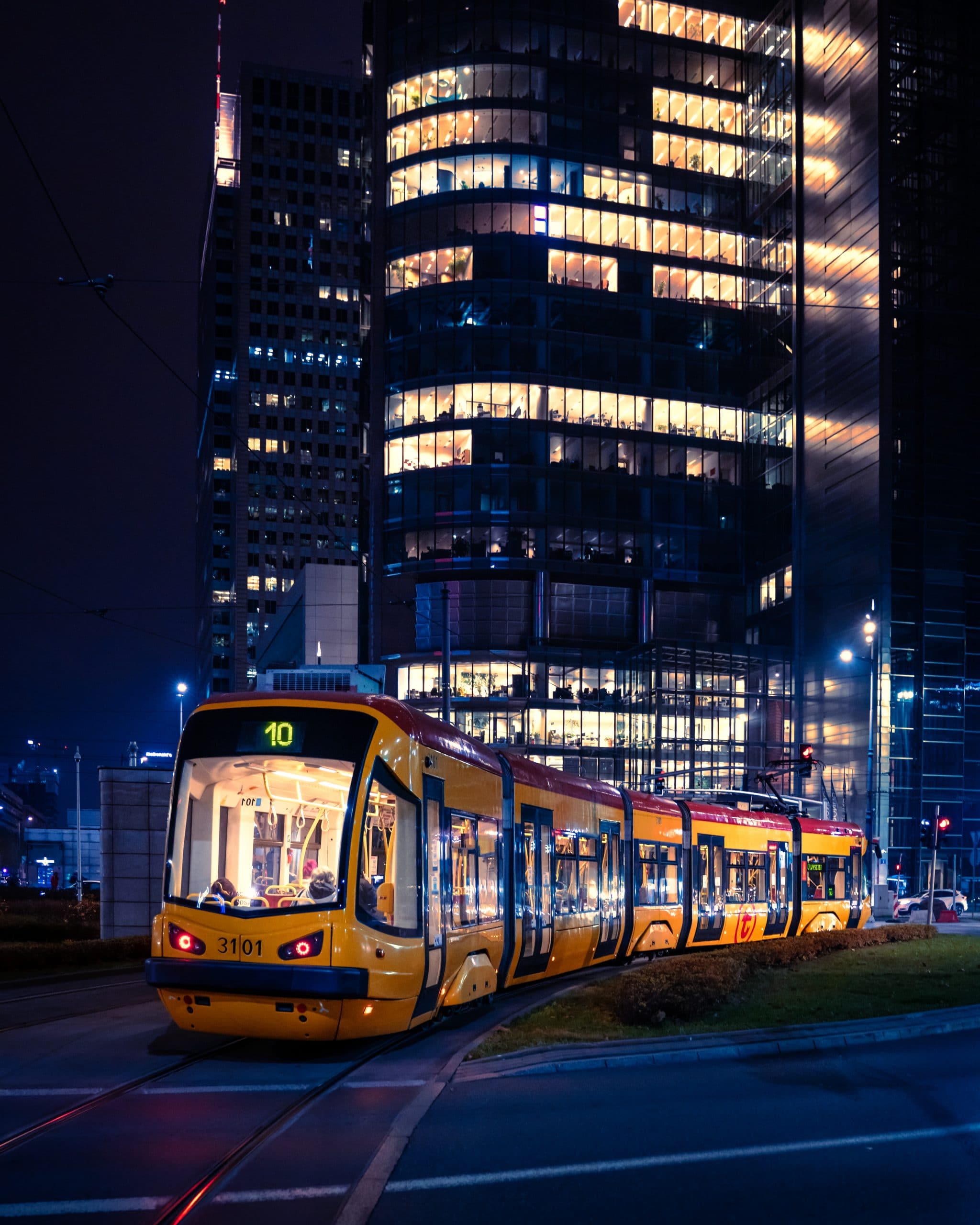 Hat eine Straßenbahn immer Vorfahrt?