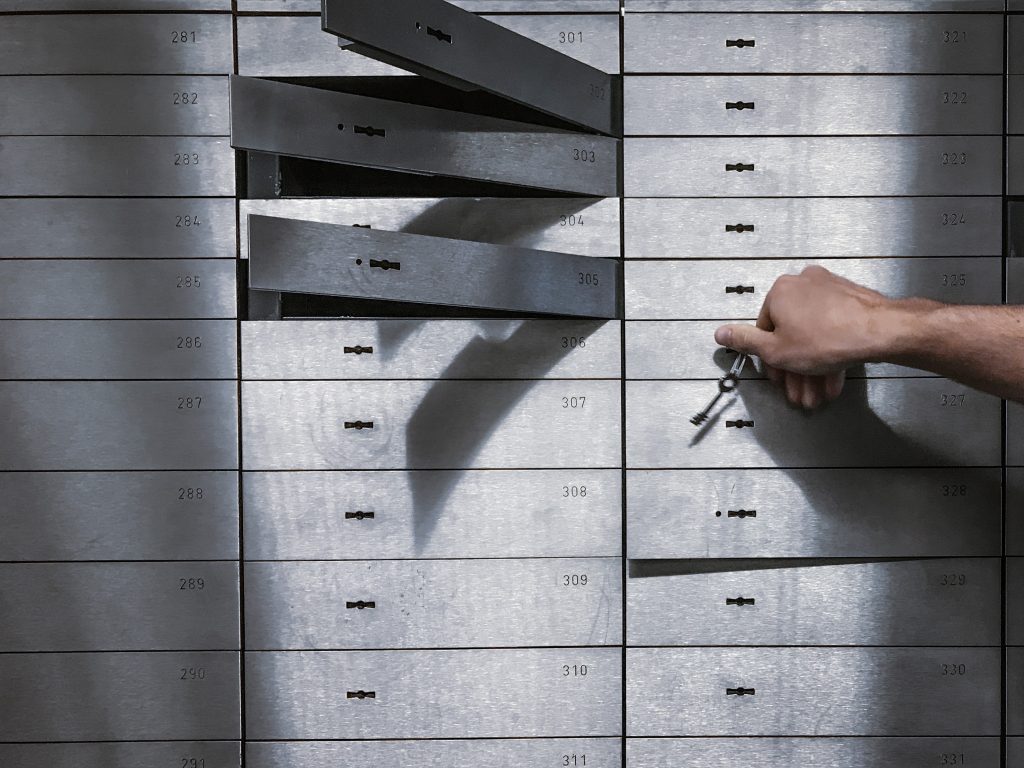 Haftung des Nachbars für Abhandenkommen von Gegenständen? - rechtsanwalt.com Haftung des Nachbars für Abhandenkommen von Gegenständen?