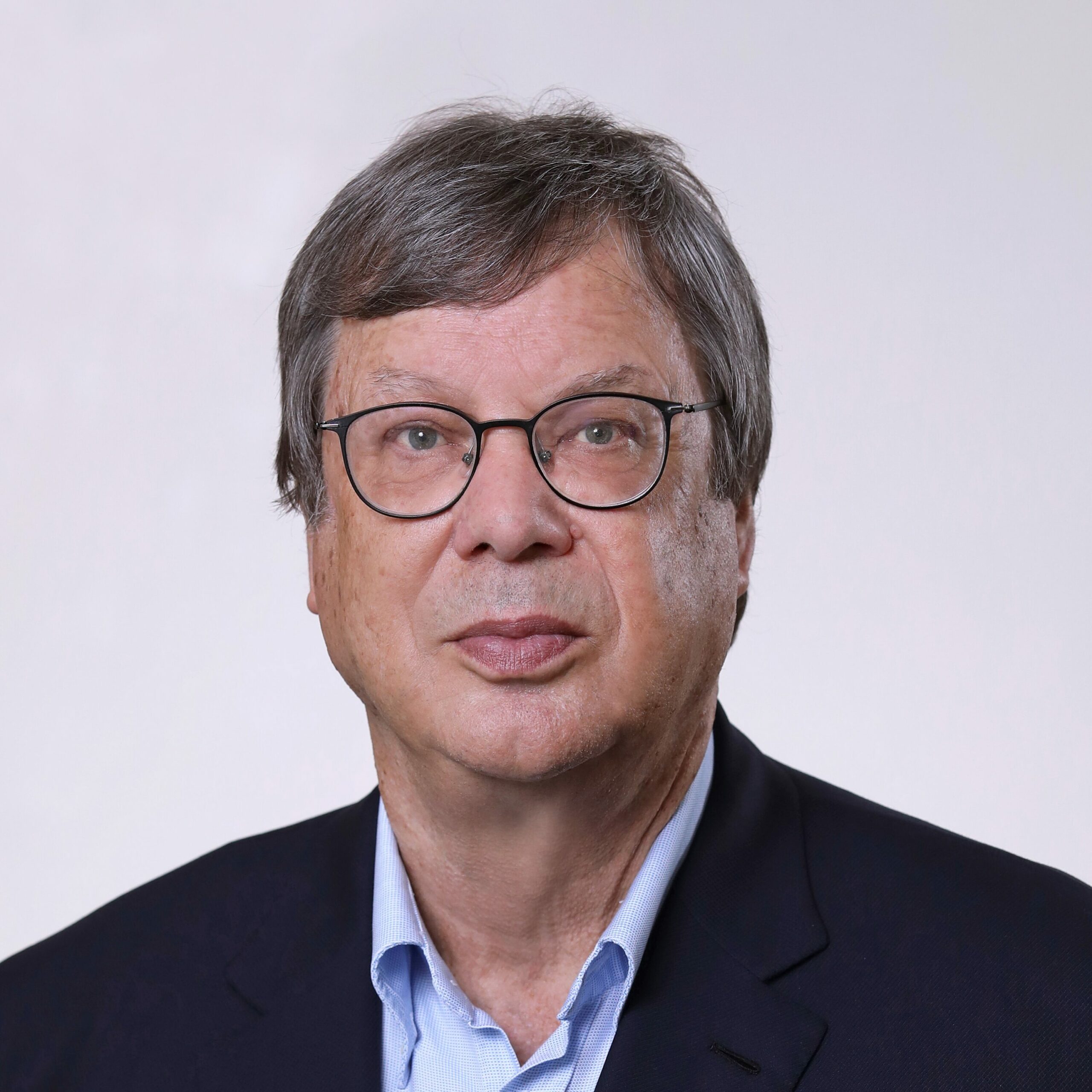 Dr. iur. Herbert Oberhuber Vaduz - rechtsanwalt.com