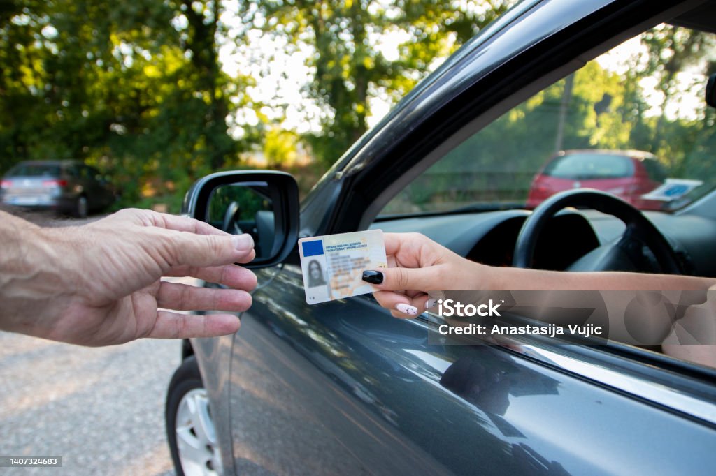 Fahrverbot und Entziehung der Fahrerlaubnis, Verkehrskontrolle, Führerscheinentzug,