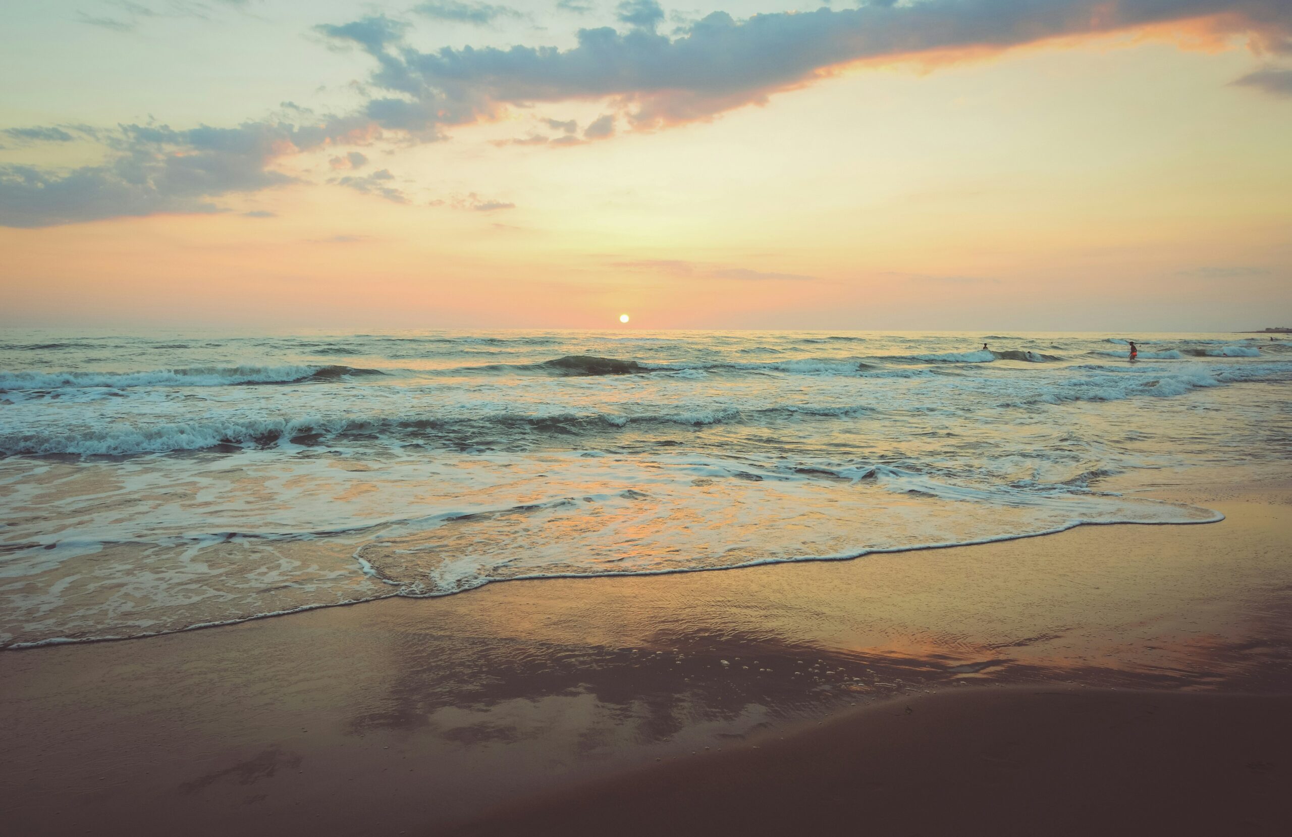 Was versteht man unter „wenige Gehminuten bis zum Strand“ 2024?