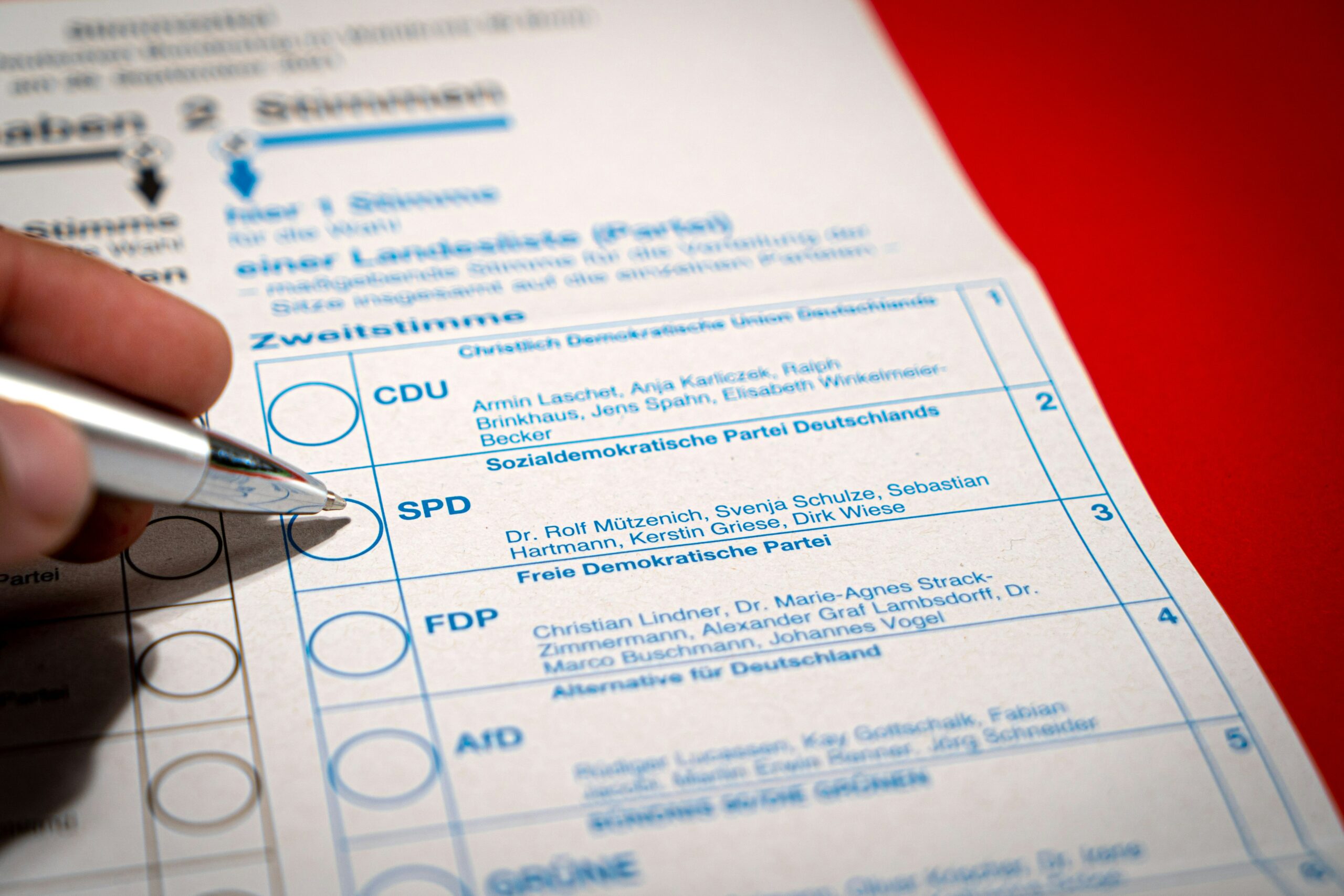 Was bewirkt eine Vertrauensfrage 2024 im deutschen Recht?