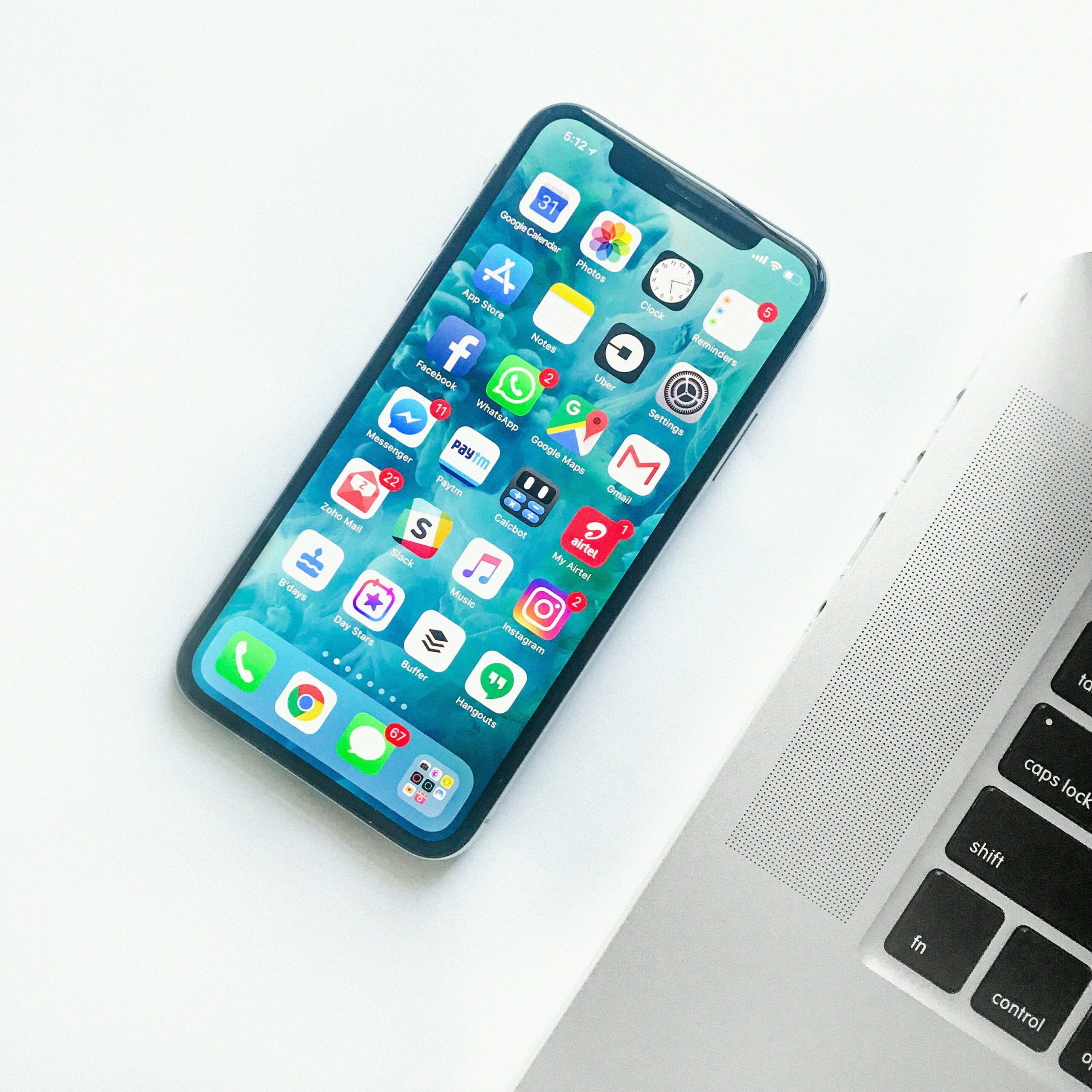 News - rechtsanwalt.com Dürfen Fahrlehrer während Fahrstunde ihr Handy nutzen?